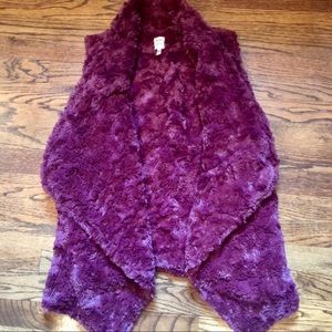 Dylan by true grit plush fur vest - small